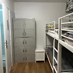 Chez Mia Hostel *