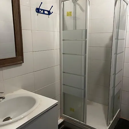 بيت شباب Chez Mia