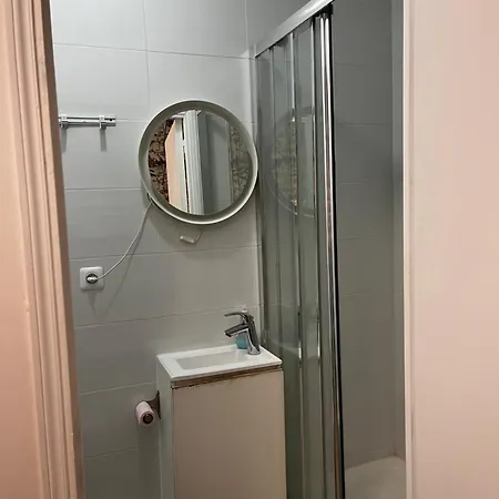 Chez Mia بيت شباب *