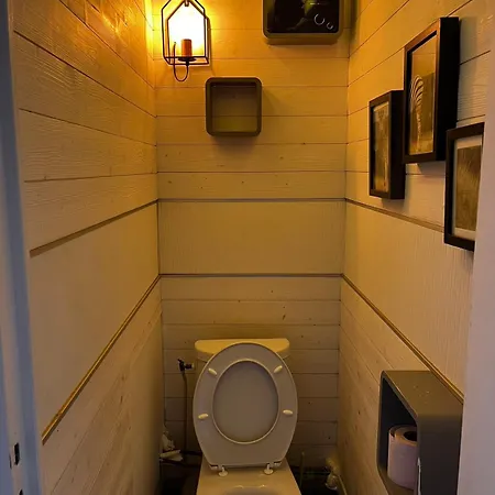Chez Mia Hostel