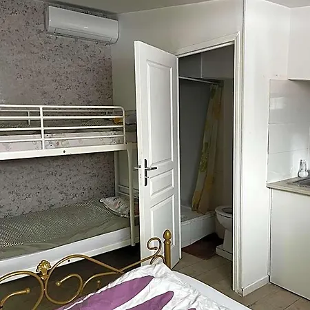 Chez Mia Hostel